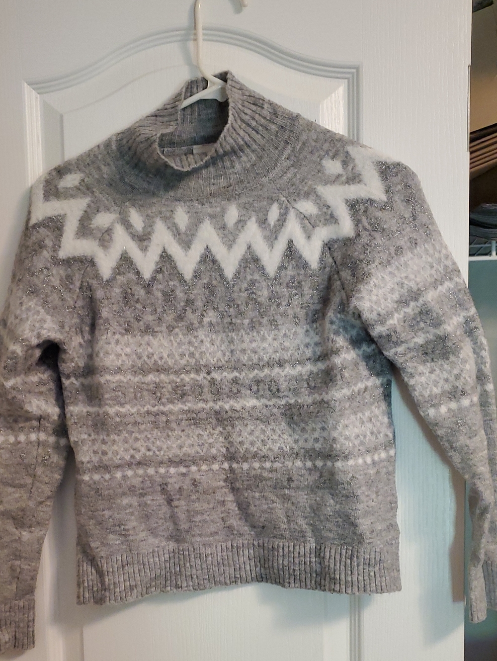 Holiday Time Gray and White Turtleneck Patterned Sweater